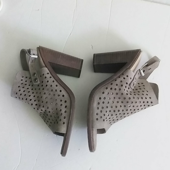 Rag & Bones Wyatt Gray Suede Leather Sandals - Picture 4 of 5